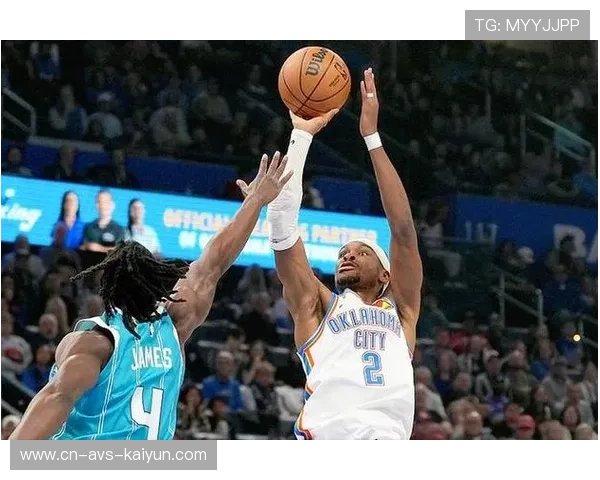 雷霆现代篮球理念显威，空间+速度打法冲击传统内线优势